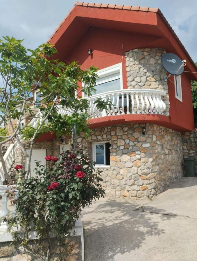 Woodstone Apartman Podgorica Bagian luar foto