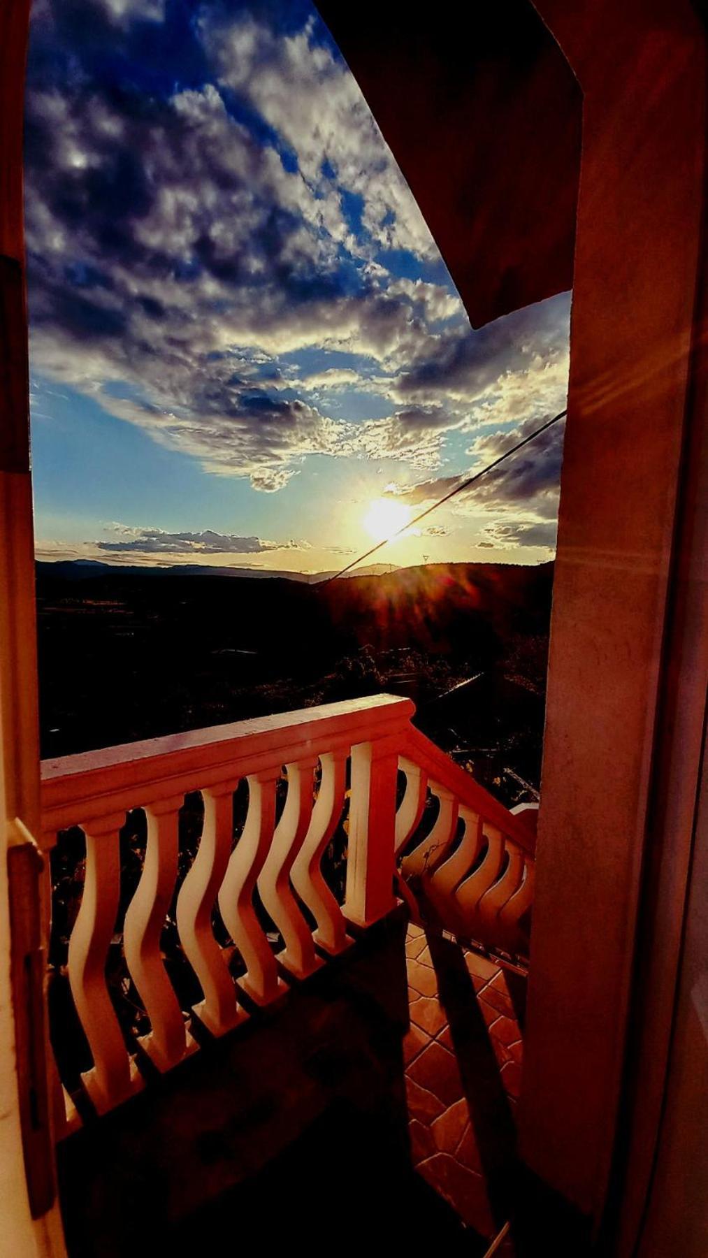Woodstone Apartman Podgorica Bagian luar foto